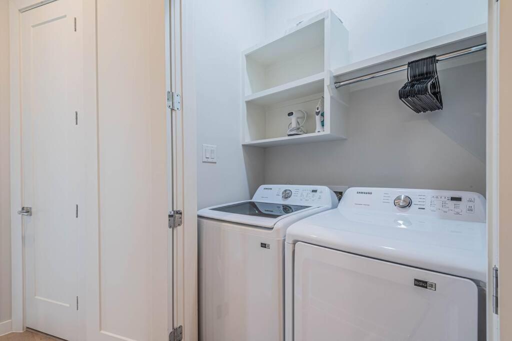 Charming 3-Bedroom Luxury Home Near Downtown, Nrg, Galleria & Medical Center Houston Exterior photo