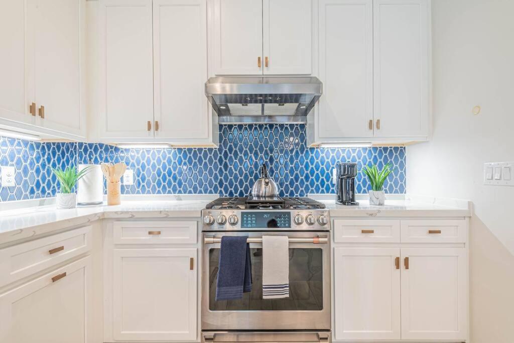 Charming 3-Bedroom Luxury Home Near Downtown, Nrg, Galleria & Medical Center Houston Exterior photo